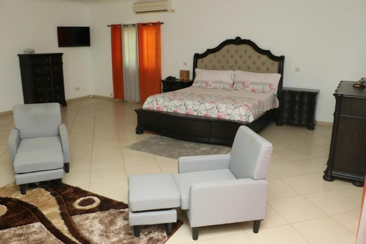 Cidade Paradise Guesthouse Cidade Velha Buitenkant foto